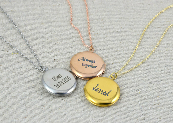 Engraved Locket Necklace in Silver, Rose gold and Gold, Personalised Locket Necklace, Round Stainless Steel Silver Name Necklace Jewellery