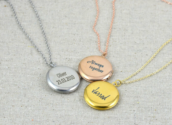 Engraved Locket Necklace in Silver, Rose gold and Gold, Personalised Locket Necklace, Round Stainless Steel Silver Name Necklace Jewellery