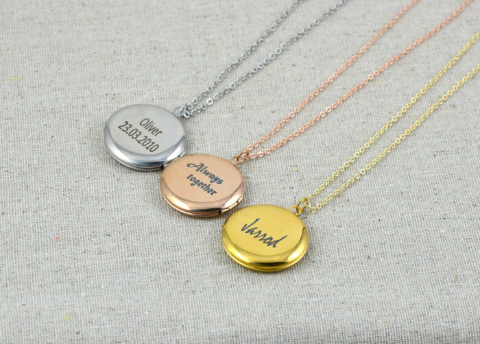 Engraved Locket Necklace in Silver, Rose gold and Gold, Personalised Locket Necklace, Round Stainless Steel Silver Name Necklace Jewellery