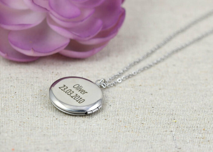 Engraved Locket Necklace, Personalised Silver Locket Necklace, Gift for Her, Memorial Present, Round Stainless Steel Silver Name Necklace