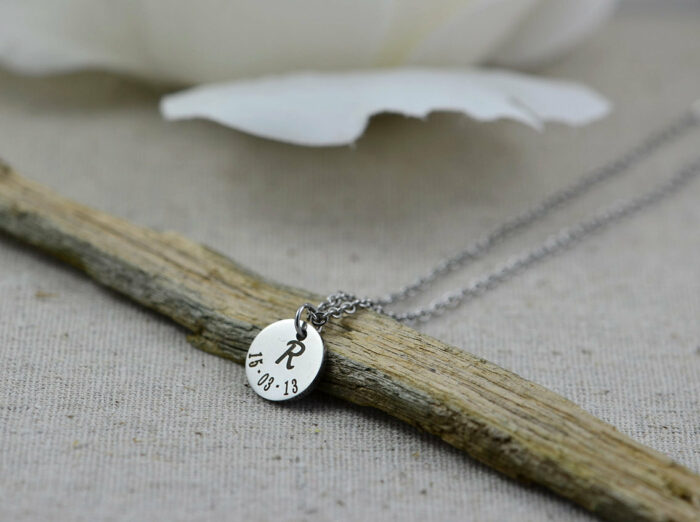 Initials Date Personalised Necklace, Engraved Custom Necklace, Silver Round Charm Necklace Customised Mum Bridesmaids Gift Necklace