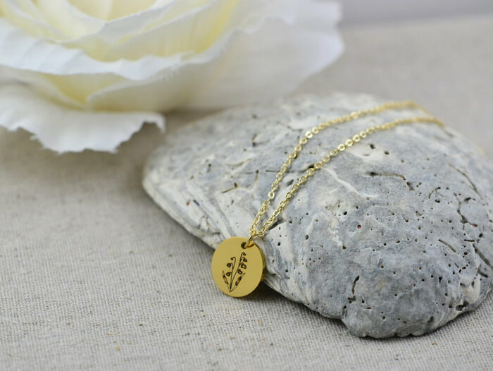 Stainless Steel Gold Flower Necklace, Personalised Name Botanical Necklace, Birthday Gift Necklace Minimalist Dainty Family Engraved Jewelry