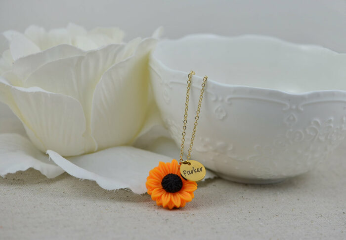 Sunflower personalised Name Necklace, Engraved Charm Necklace, Bridesmaids Wedding Engraved Initial Necklace, Sunflower Pendant Jewellery