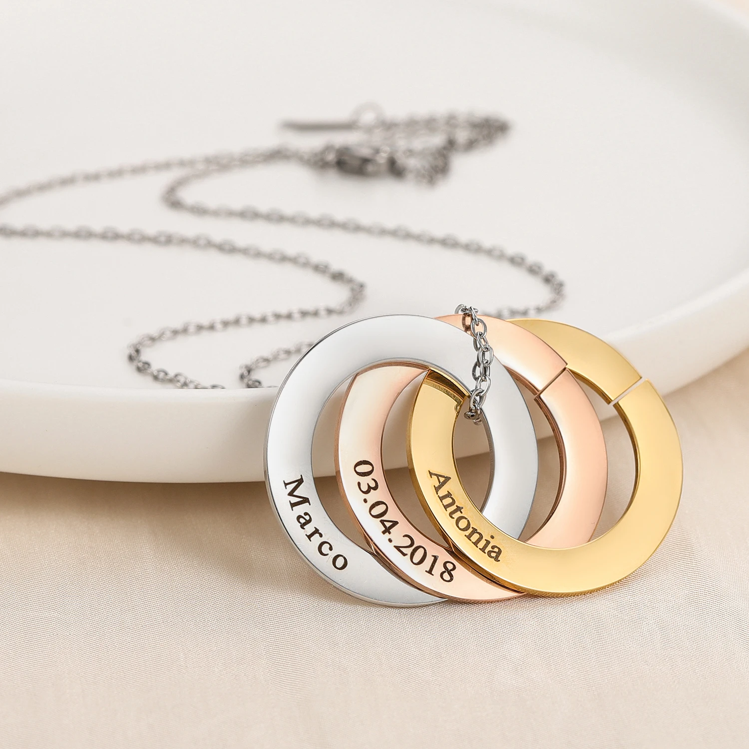Engraved Linked Circle Necklace